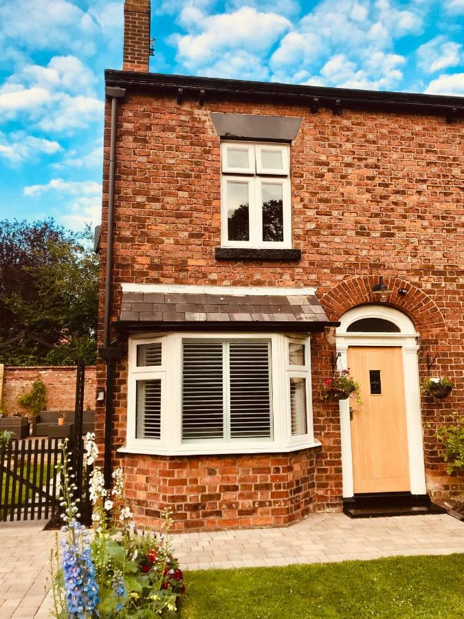 Eden Cottage Frodsham Exterior photo