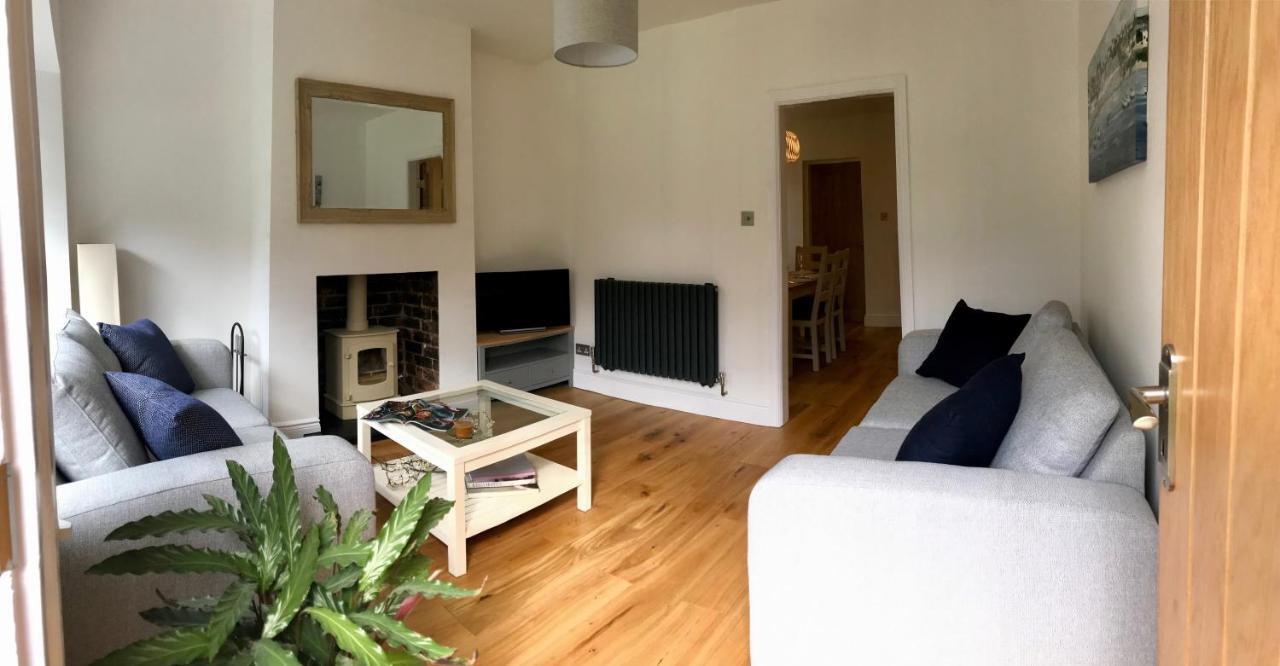 Eden Cottage Frodsham Exterior photo